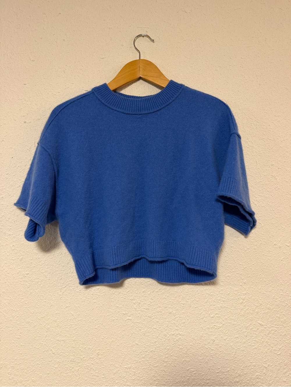 Anthropologie Cashmere Crewneck cropped short sleeve sweater medium blue